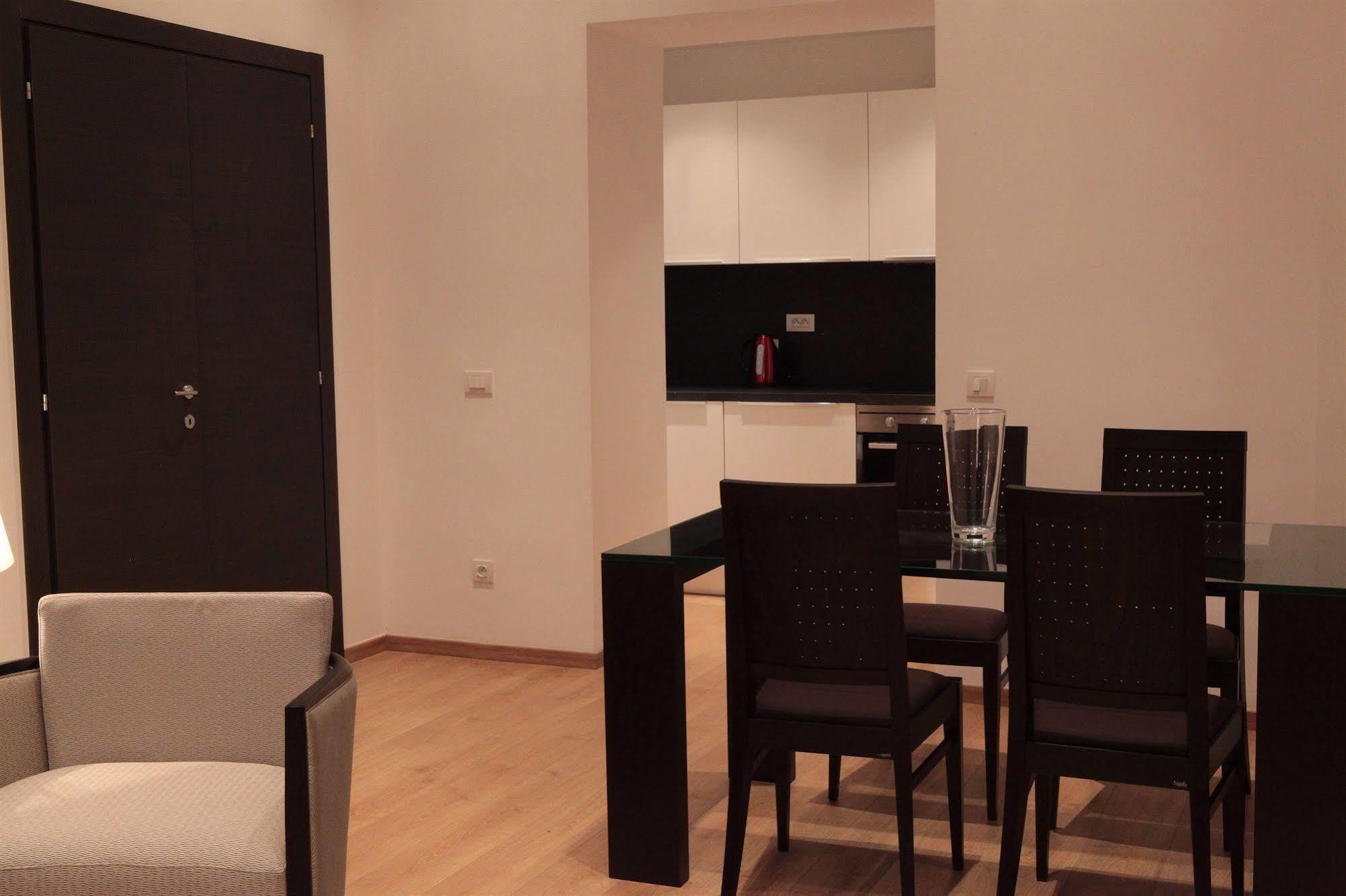 The Palace Suites And Apartments Prague Exterior photo